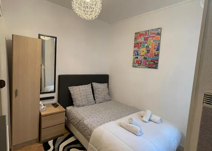 Dame De Fer Apartment